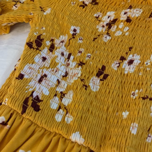 Ardene Floral Dress - Picture 3 of 4